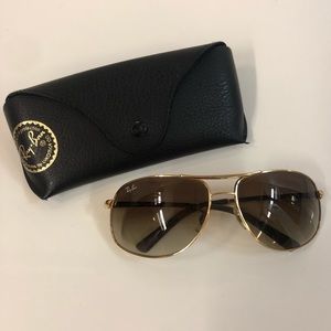 Ray- Ban Aviator Style Sunglasses